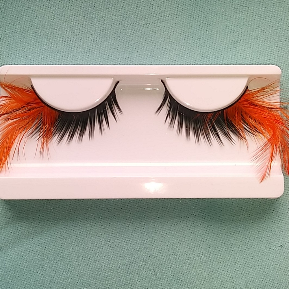 NEW!!1 pair dramatic false eyelashes